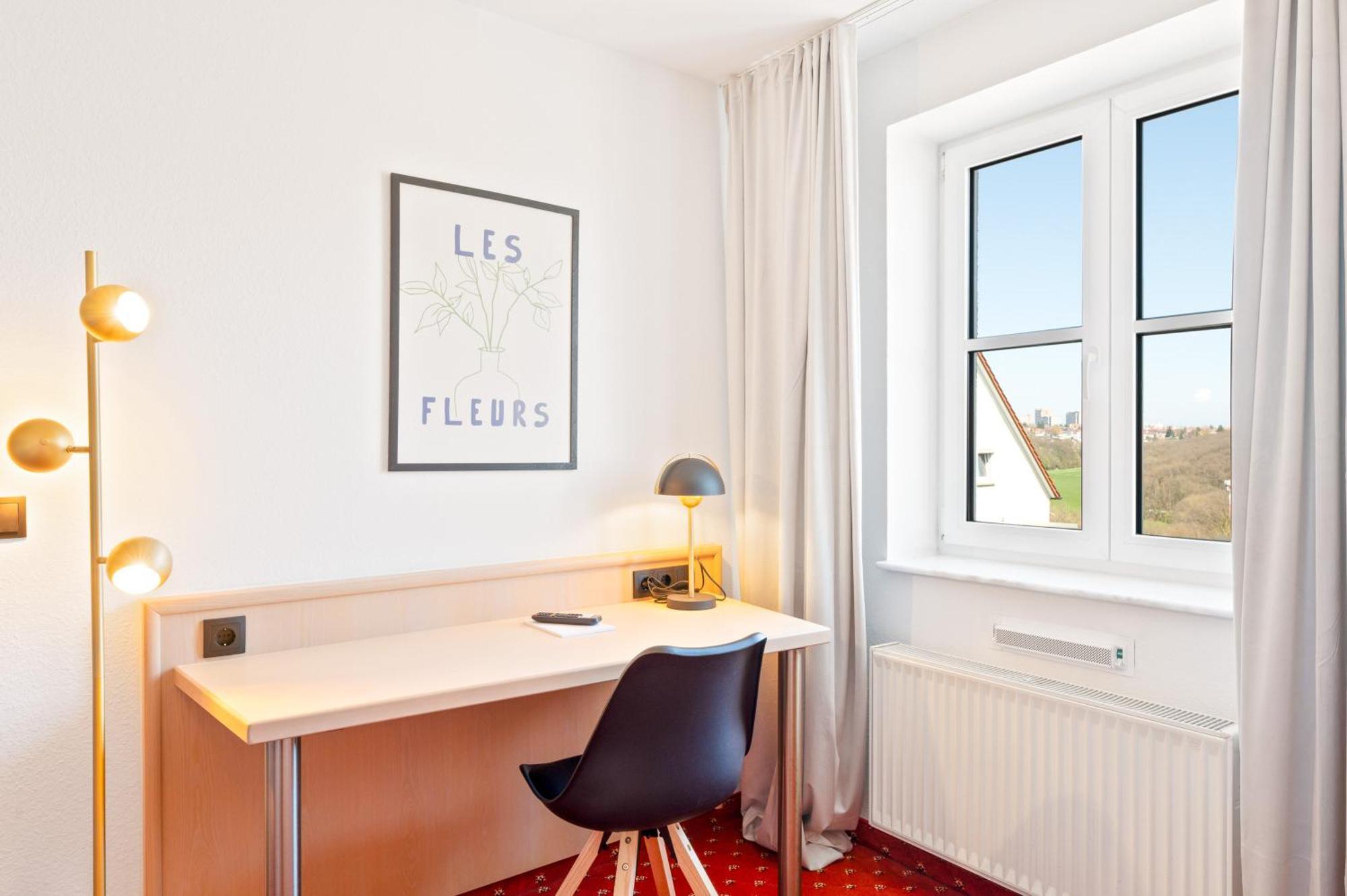 Steiners Hotel Airport-Messe สตุตการ์ต ภายนอก รูปภาพ