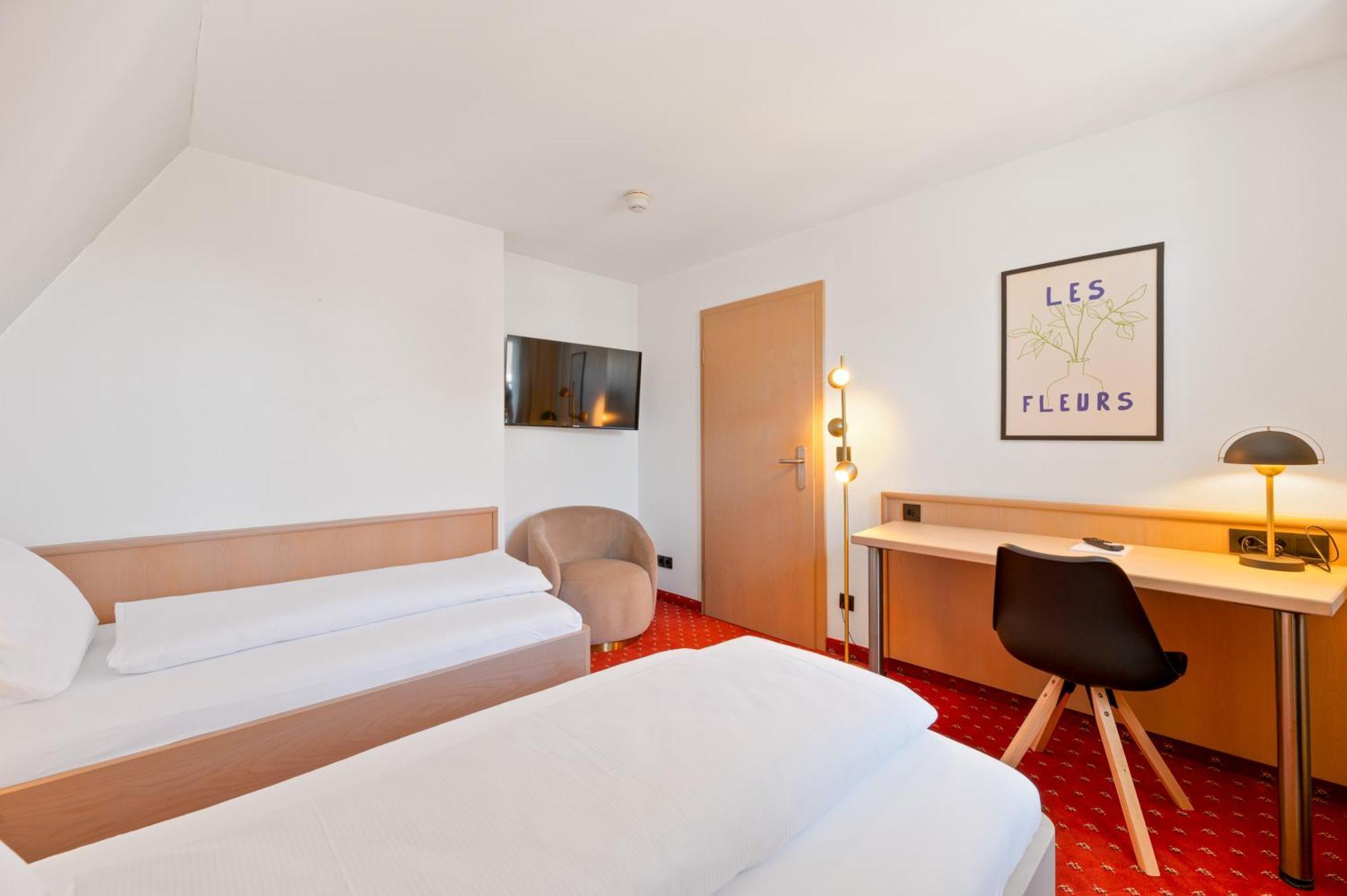 Steiners Hotel Airport-Messe สตุตการ์ต ภายนอก รูปภาพ
